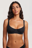 Snug Underwire Lift Bra — Black