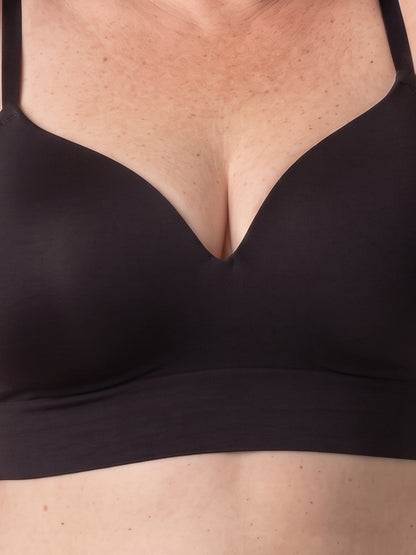 Close-up of the Black bra — molded cups, centre V and seamless band